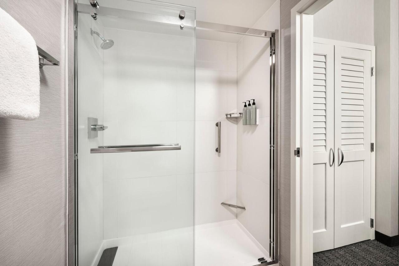 Hotel Courtyard By Marriott Memphis Airport Extérieur photo