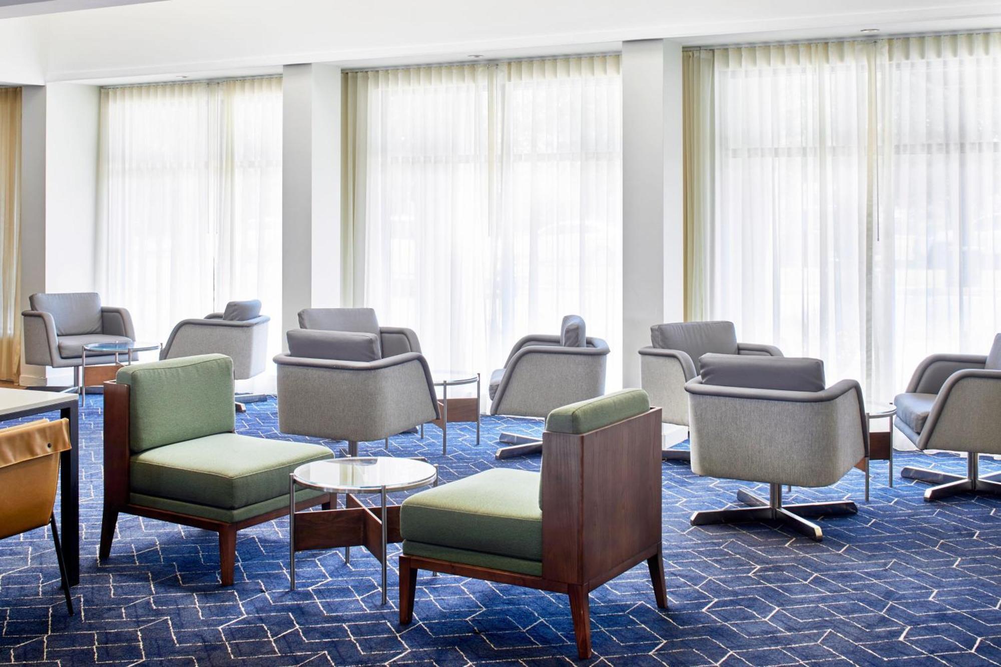 Hotel Courtyard By Marriott Memphis Airport Extérieur photo