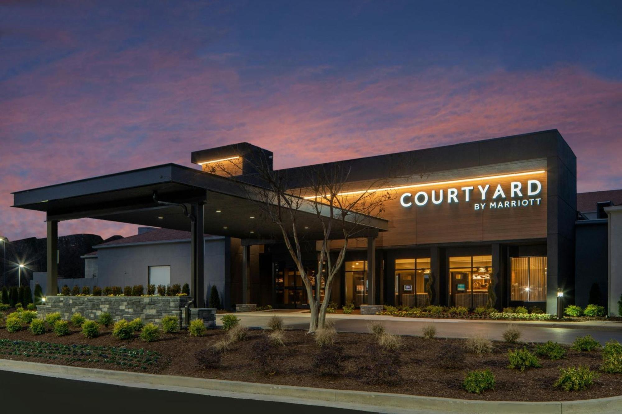 Hotel Courtyard By Marriott Memphis Airport Extérieur photo