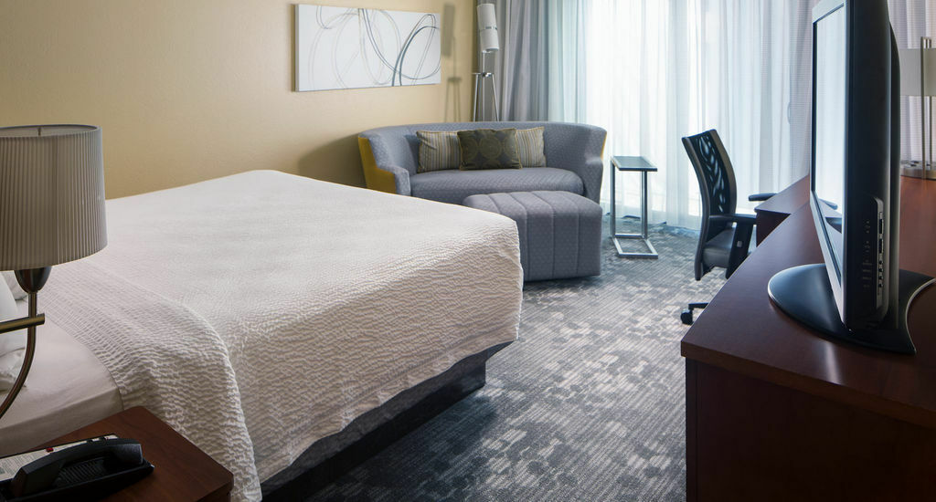Hotel Courtyard By Marriott Memphis Airport Extérieur photo