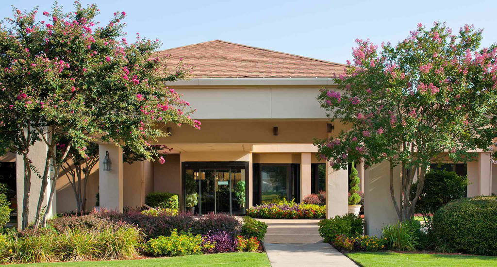 Hotel Courtyard By Marriott Memphis Airport Extérieur photo